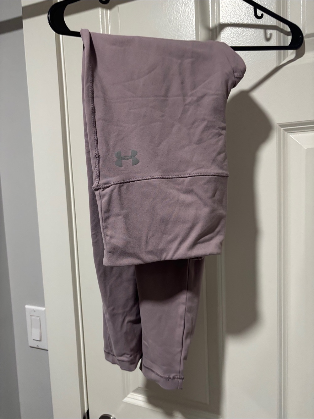 Under Armour Mauve Performance Leggings